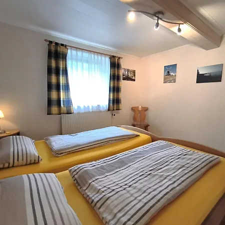 Andresen - Mit Gartenlaube Apartamento *